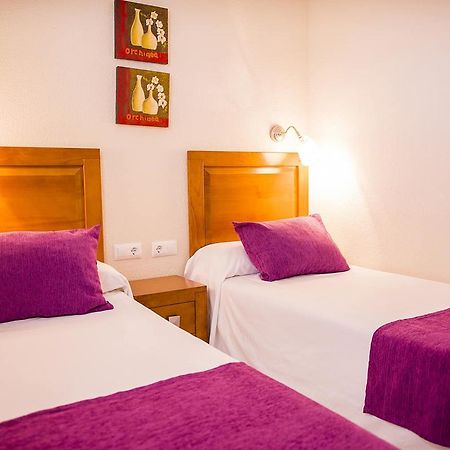 Apartamentos Fenix Beach Roquetas de Mar Esterno foto