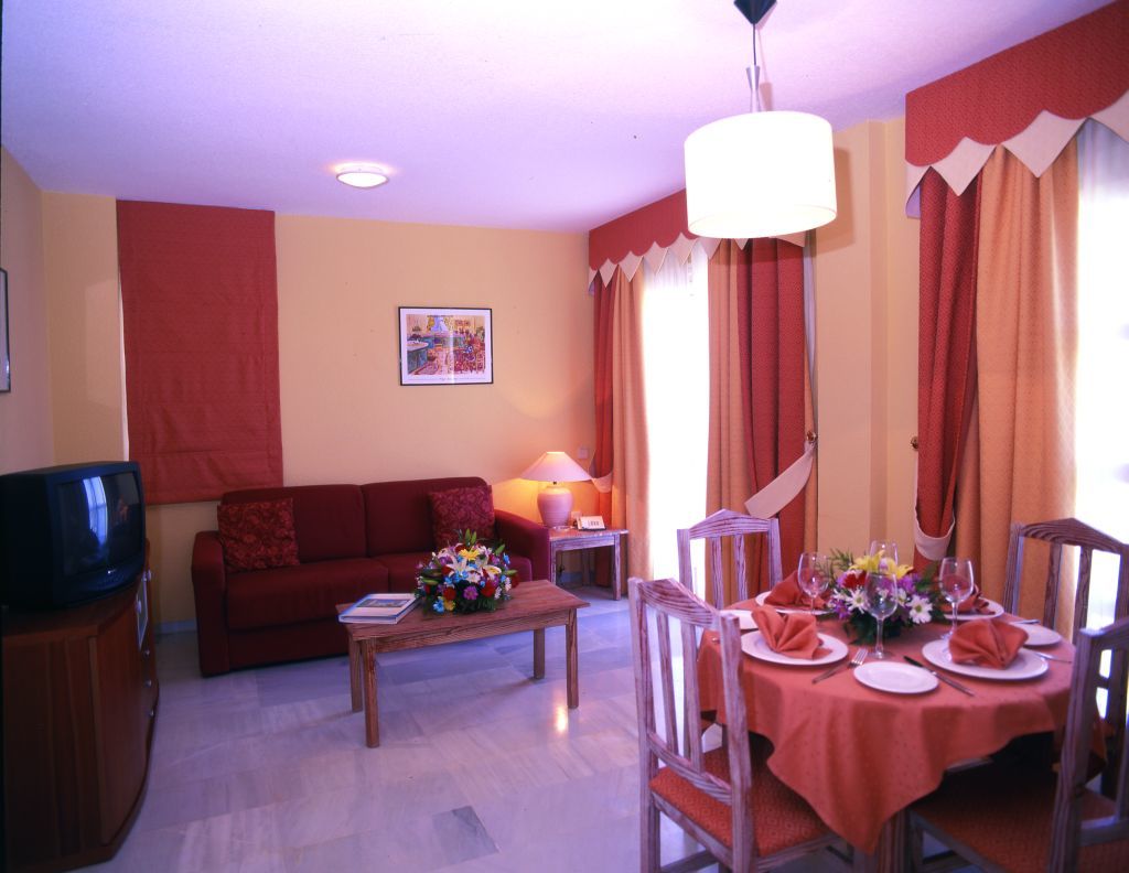 Apartamentos Fenix Beach Roquetas de Mar Esterno foto
