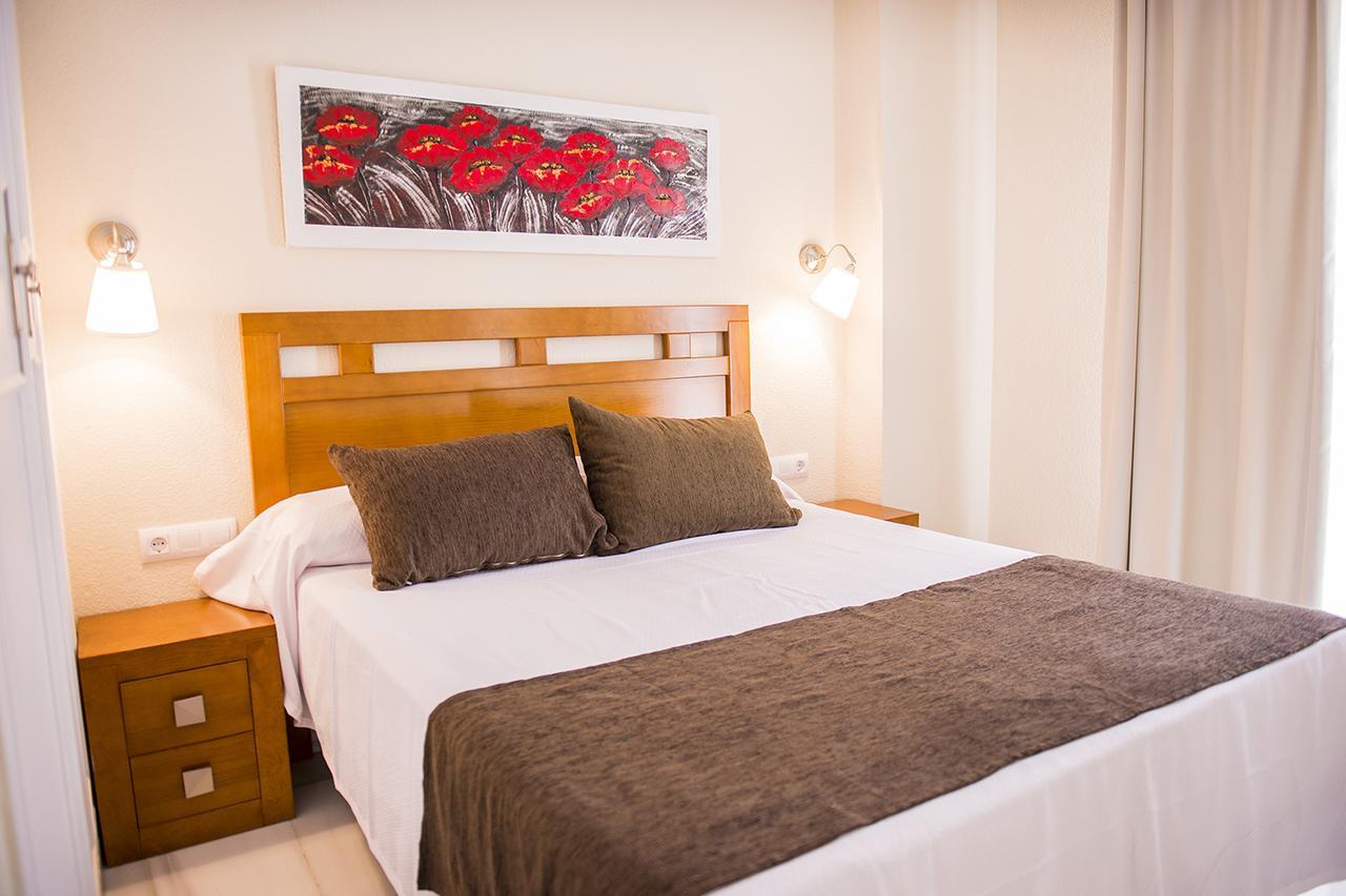 Apartamentos Fenix Beach Roquetas de Mar Esterno foto