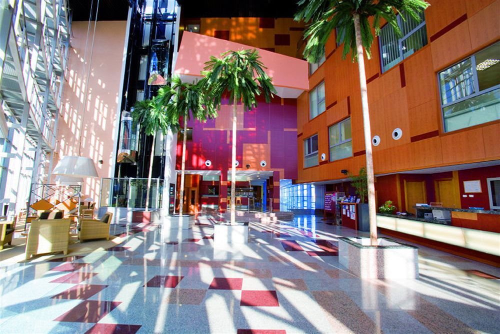 Apartamentos Fenix Beach Roquetas de Mar Esterno foto